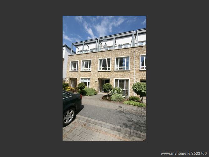 12 Beechwood Court, Dublin Allen & Jacobs 2523700